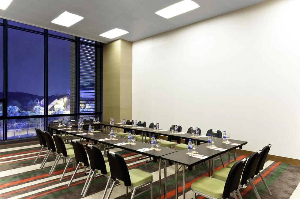 Aloft Nanhai, Foshan Exterior photo